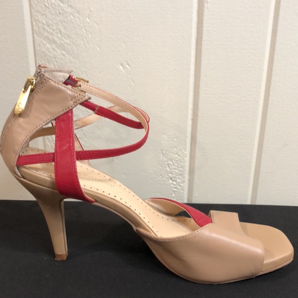 Adrienne Vittadini Xtra Sandals Tan and Red - Picture 10 of 16